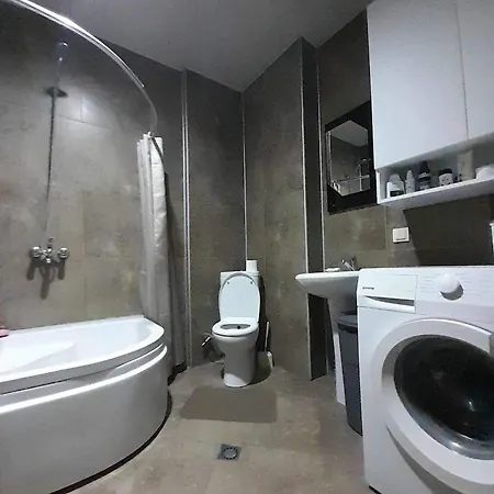 Apartment For Daily Rent Batumi Exterior photo
